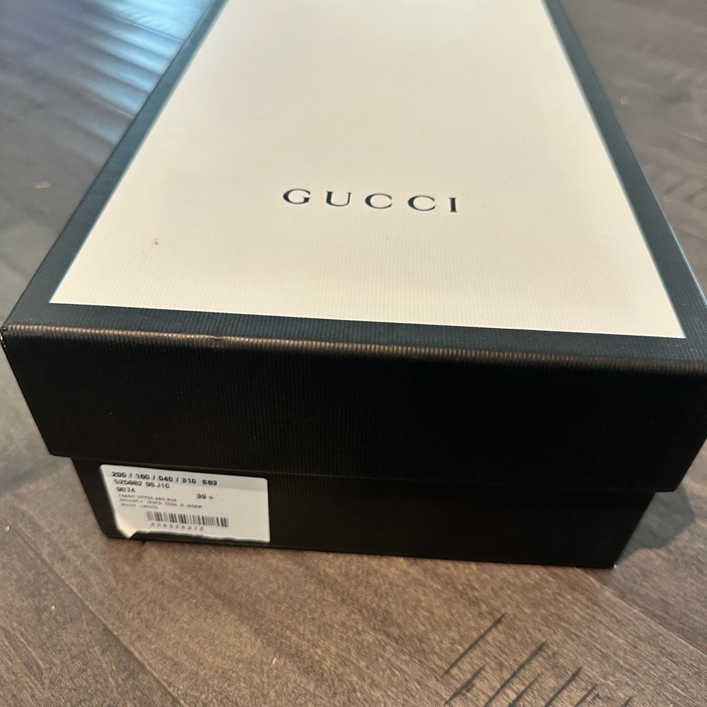 Gucci Women Off-White Logo Printed Canvas Leather Trimmed Espadrilles Flats - Picture 5 of 5